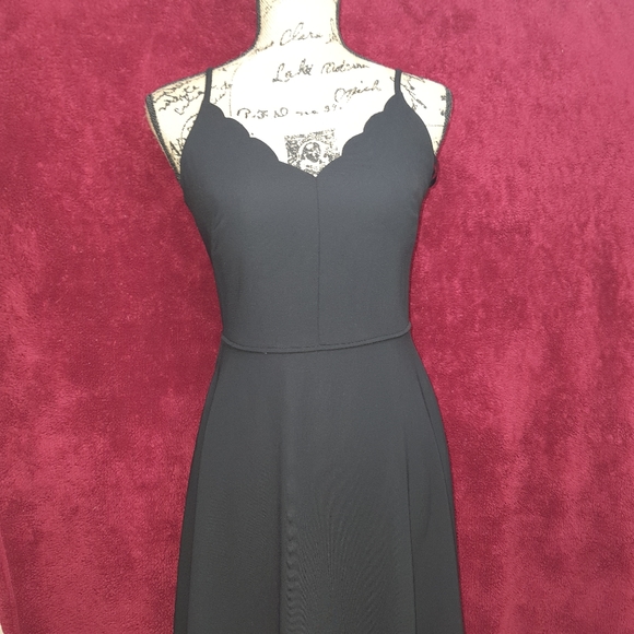 Ted Baker London Scallop Simbah Asymmetric Dress - Picture 2 of 12